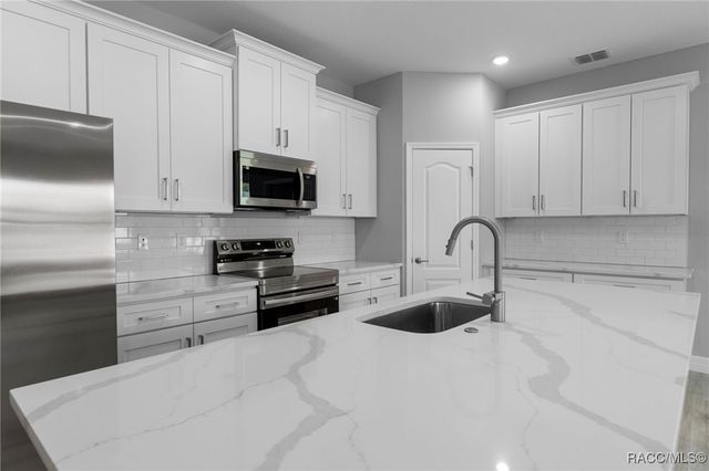 1455 E Hartford Street, Inverness, FL 34453