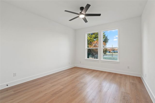 2212 Marburg Street, Dallas, TX 75215