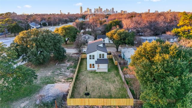 2212 Marburg Street, Dallas, TX 75215