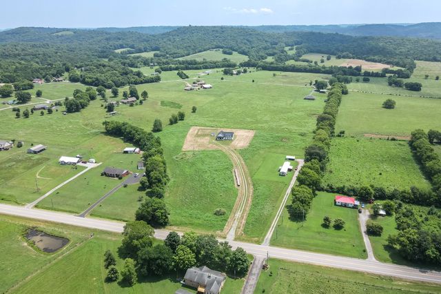 2985 Lewisburg Hwy, Petersburg, TN 37144