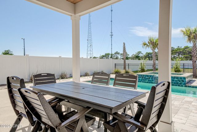 510 Lyndell Lane, Panama City Beach, FL 32407