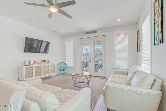 510 Lyndell Lane, Panama City Beach, FL 32407