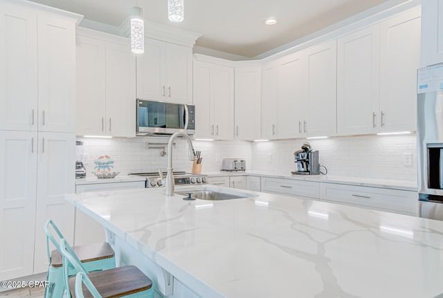 510 Lyndell Lane, Panama City Beach, FL 32407