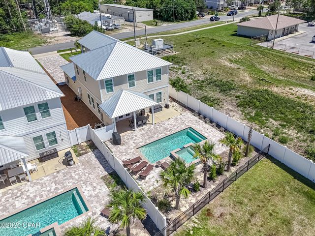510 Lyndell Lane, Panama City Beach, FL 32407