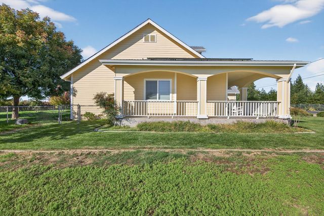 15185 N Curry Ave, Lodi, CA 95240