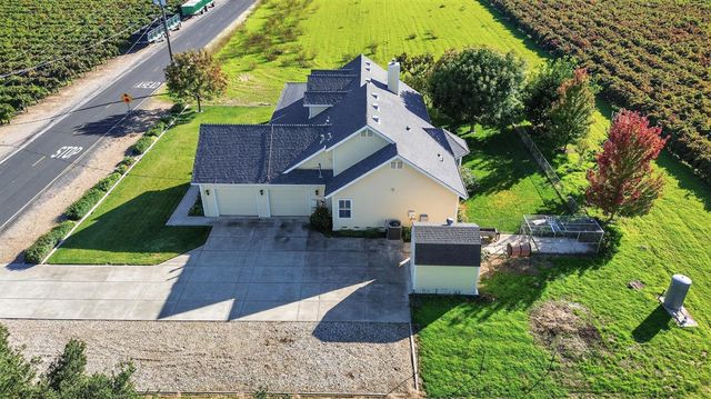 15185 N Curry Ave, Lodi, CA 95240