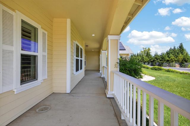 15185 N Curry Ave, Lodi, CA 95240