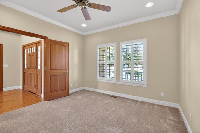 15185 N Curry Ave, Lodi, CA 95240