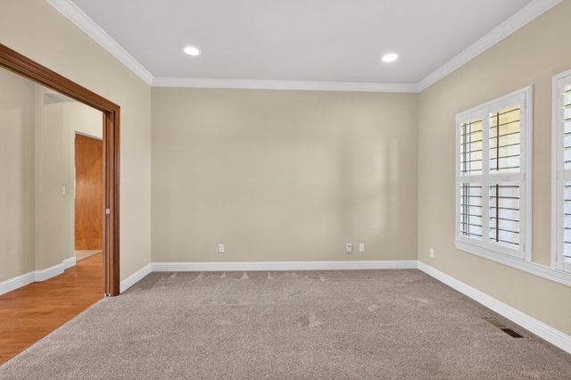 15185 N Curry Ave, Lodi, CA 95240