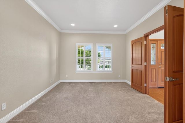 15185 N Curry Ave, Lodi, CA 95240