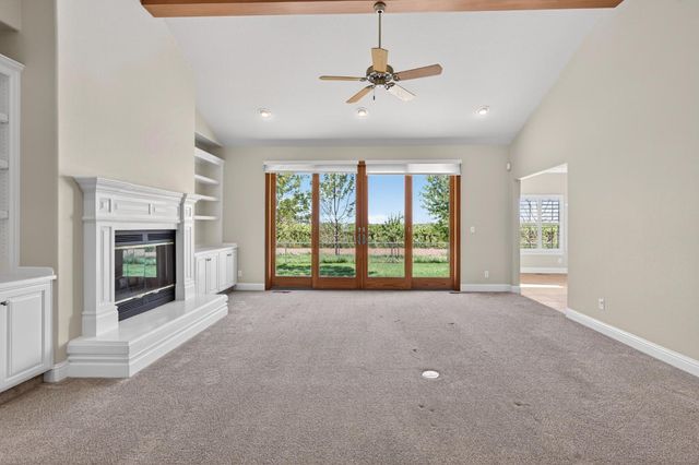 15185 N Curry Ave, Lodi, CA 95240