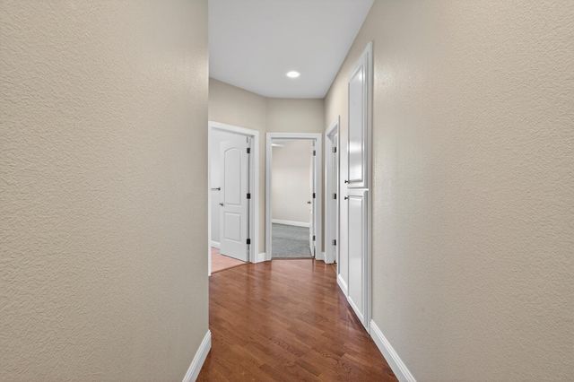 15185 N Curry Ave, Lodi, CA 95240