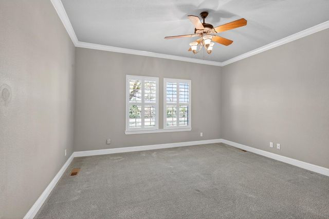 15185 N Curry Ave, Lodi, CA 95240