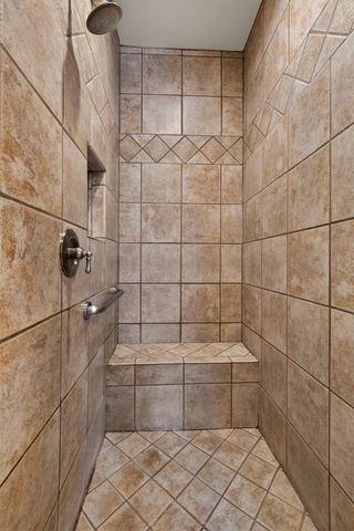 15185 N Curry Ave, Lodi, CA 95240