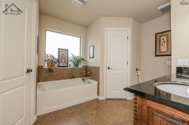 9 KALEE COURT, Wichita Falls, TX 76302