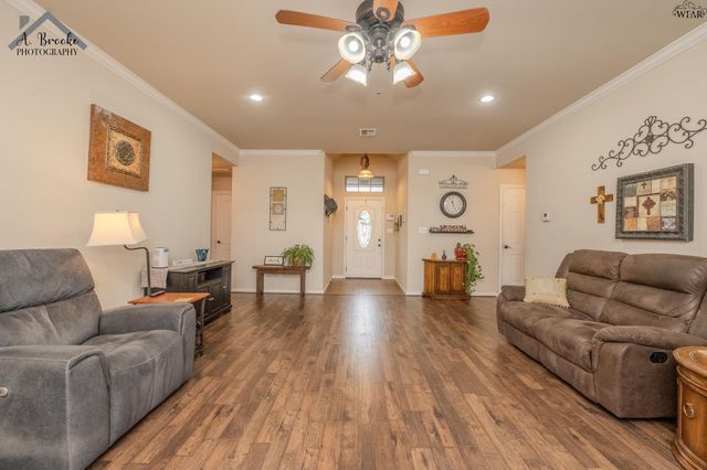 9 KALEE COURT, Wichita Falls, TX 76302