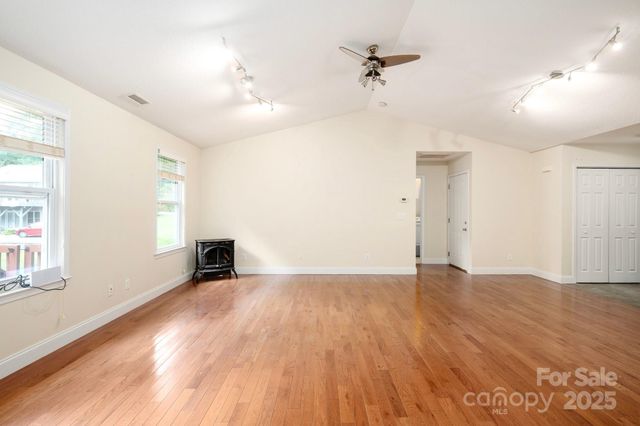 29 Honey Hollow Lane, Fairview, NC 28730
