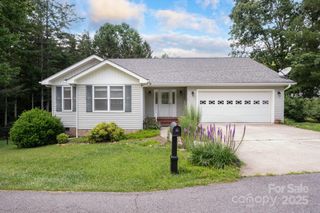 29 Honey Hollow Lane, Fairview, NC 28730
