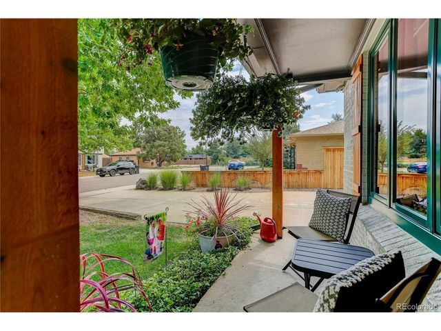 5435 Garland St, Arvada, CO 80002