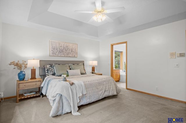 6715 Leesburg Court, Lincoln, NE 68516