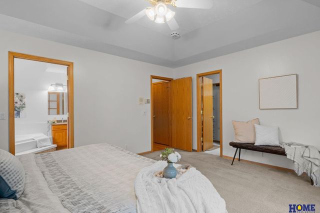 6715 Leesburg Court, Lincoln, NE 68516