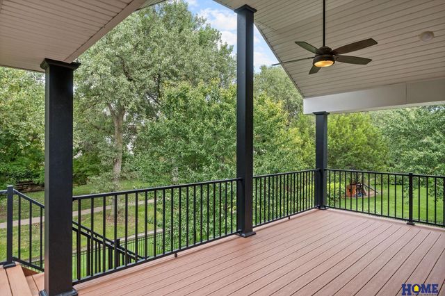 6715 Leesburg Court, Lincoln, NE 68516