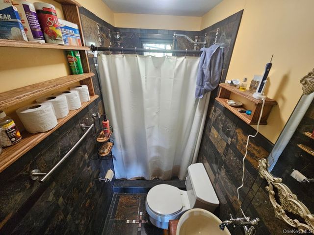 211 Brook Trail, Greenwood Lake, NY 10925