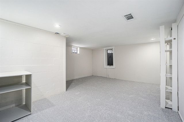 2921 Fulford Street, Kalamazoo, MI 49001