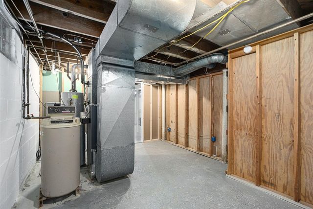 2921 Fulford Street, Kalamazoo, MI 49001