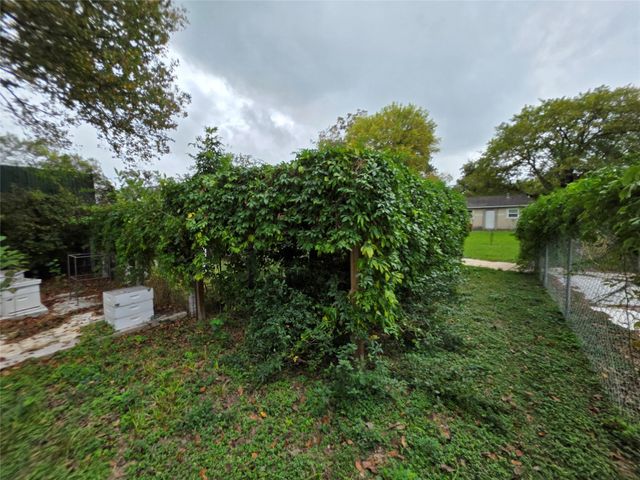 12417 Dumas Street, Houston, TX 77034