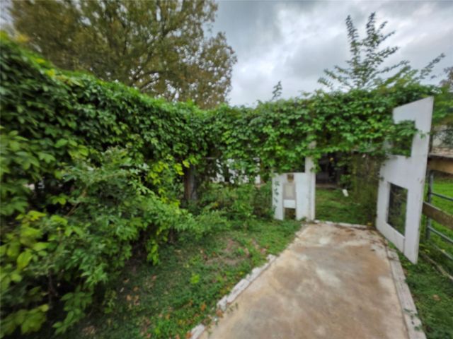 12417 Dumas Street, Houston, TX 77034