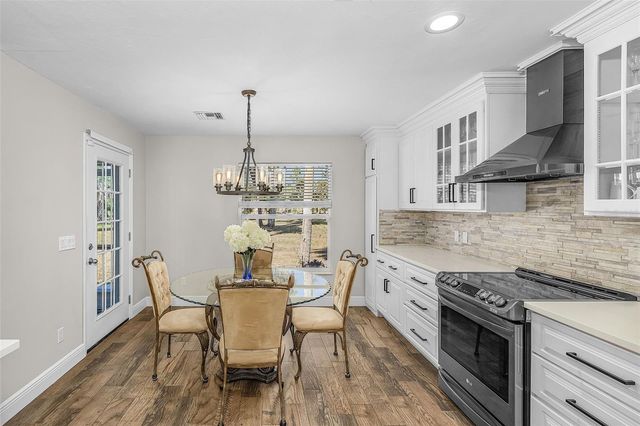 2721 18TH AVENUE NE, Naples, FL 34120