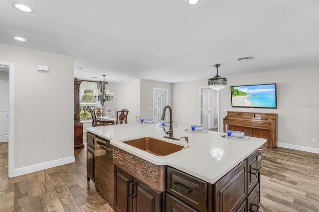 2721 18TH AVENUE NE, Naples, FL 34120