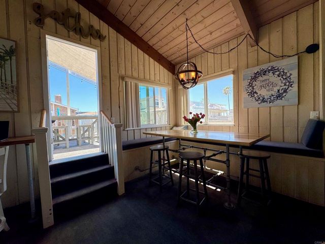 724.5 Dover Court, San Diego, CA 92109