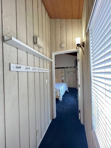 724.5 Dover Court, San Diego, CA 92109