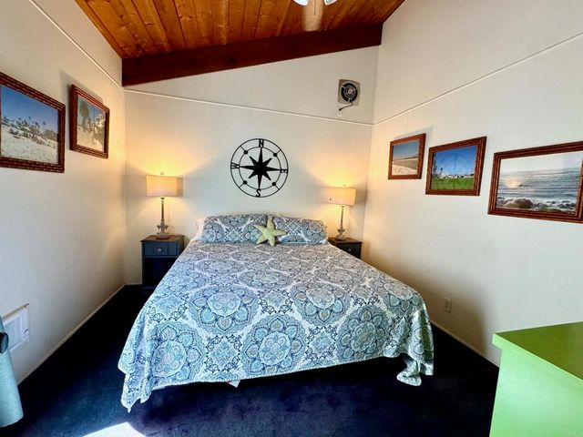 724.5 Dover Court, San Diego, CA 92109