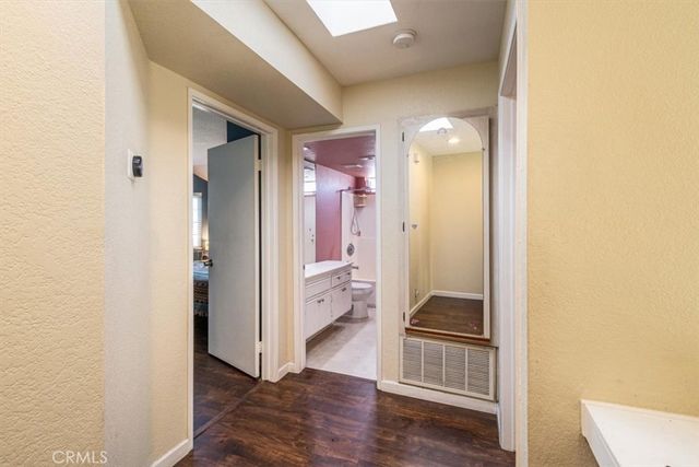 1731 E 68th 5, Long Beach, CA 90805