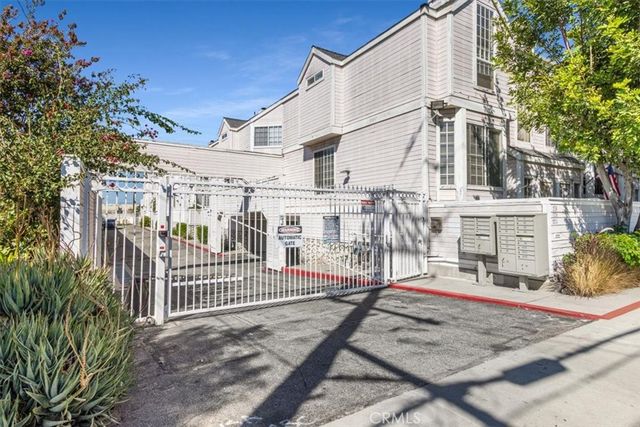 1731 E 68th 5, Long Beach, CA 90805