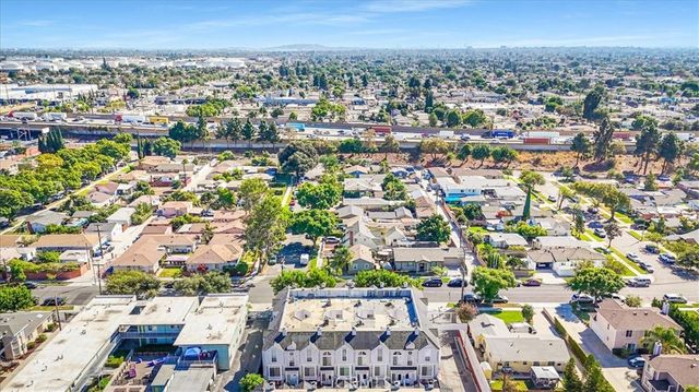 1731 E 68th 5, Long Beach, CA 90805