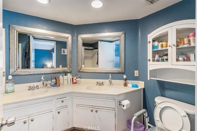 1731 E 68th 5, Long Beach, CA 90805