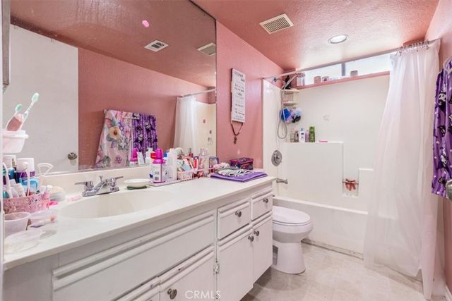 1731 E 68th 5, Long Beach, CA 90805