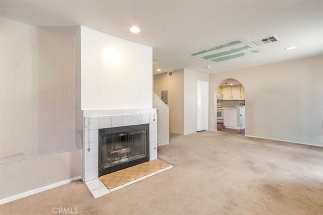 1731 E 68th 5, Long Beach, CA 90805