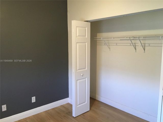 3338 Lakeside Dr 50, Davie, FL 33328