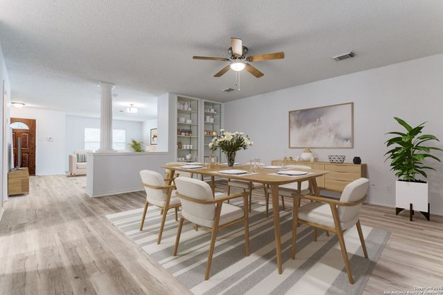 2814 Redrock Trl, San Antonio, TX 78259