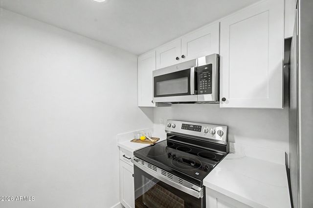 7126 N 19TH Avenue 151, Phoenix, AZ 85021