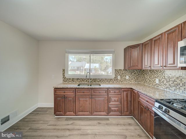 3105 BELLBROOK CT, Temple Hills, MD 20748
