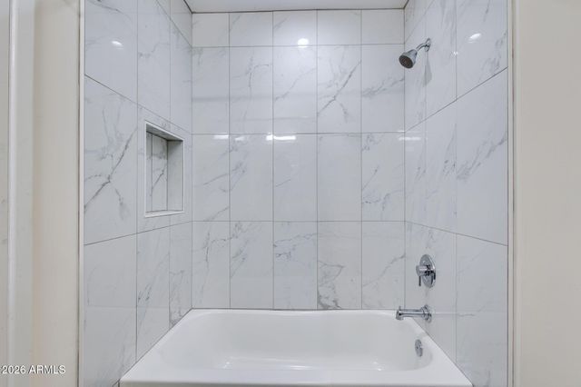 3715 E GLENROSA Avenue, Phoenix, AZ 85018