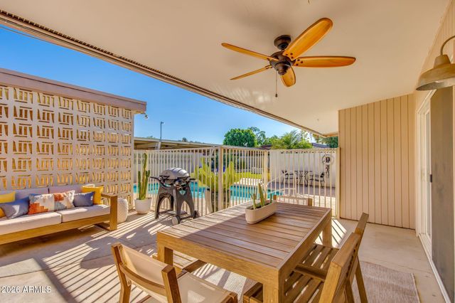 3715 E GLENROSA Avenue, Phoenix, AZ 85018