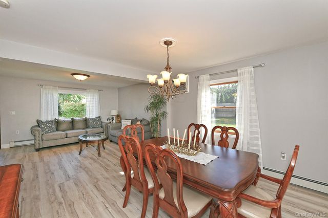 2 Cooper Lane, Levittown, NY 11756
