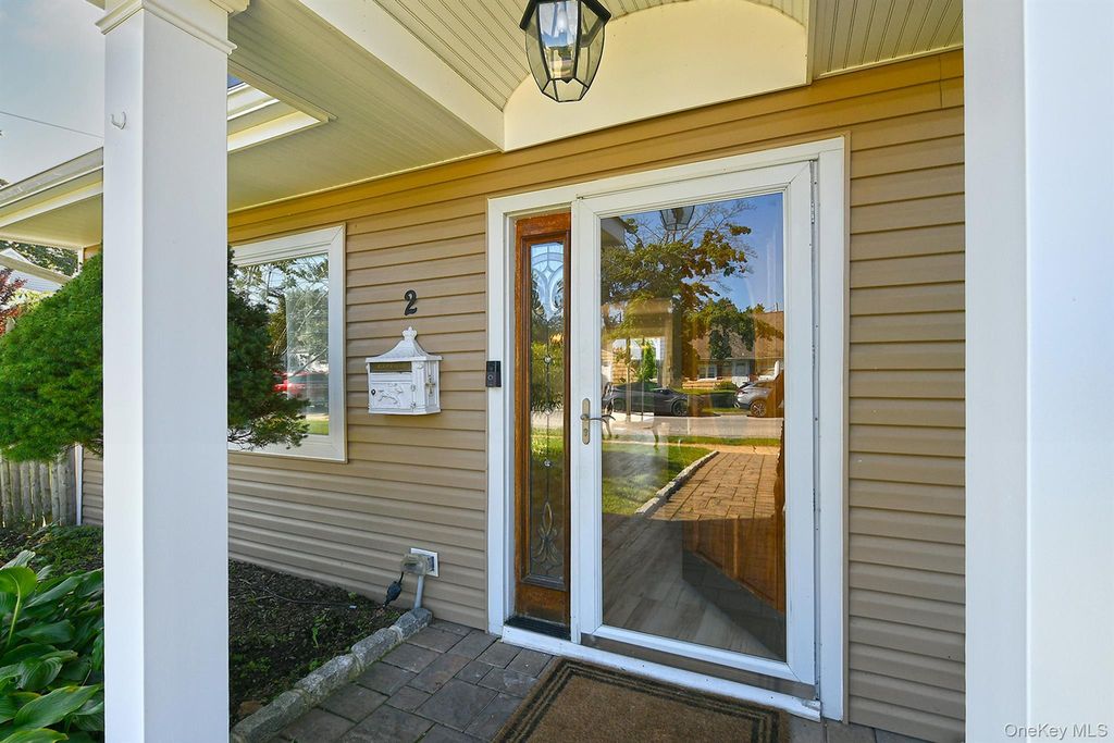 2 Cooper Lane, Levittown, NY 11756 — photo 4